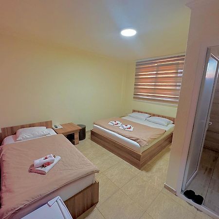 Hotel Atika Skopje Eksteriør billede