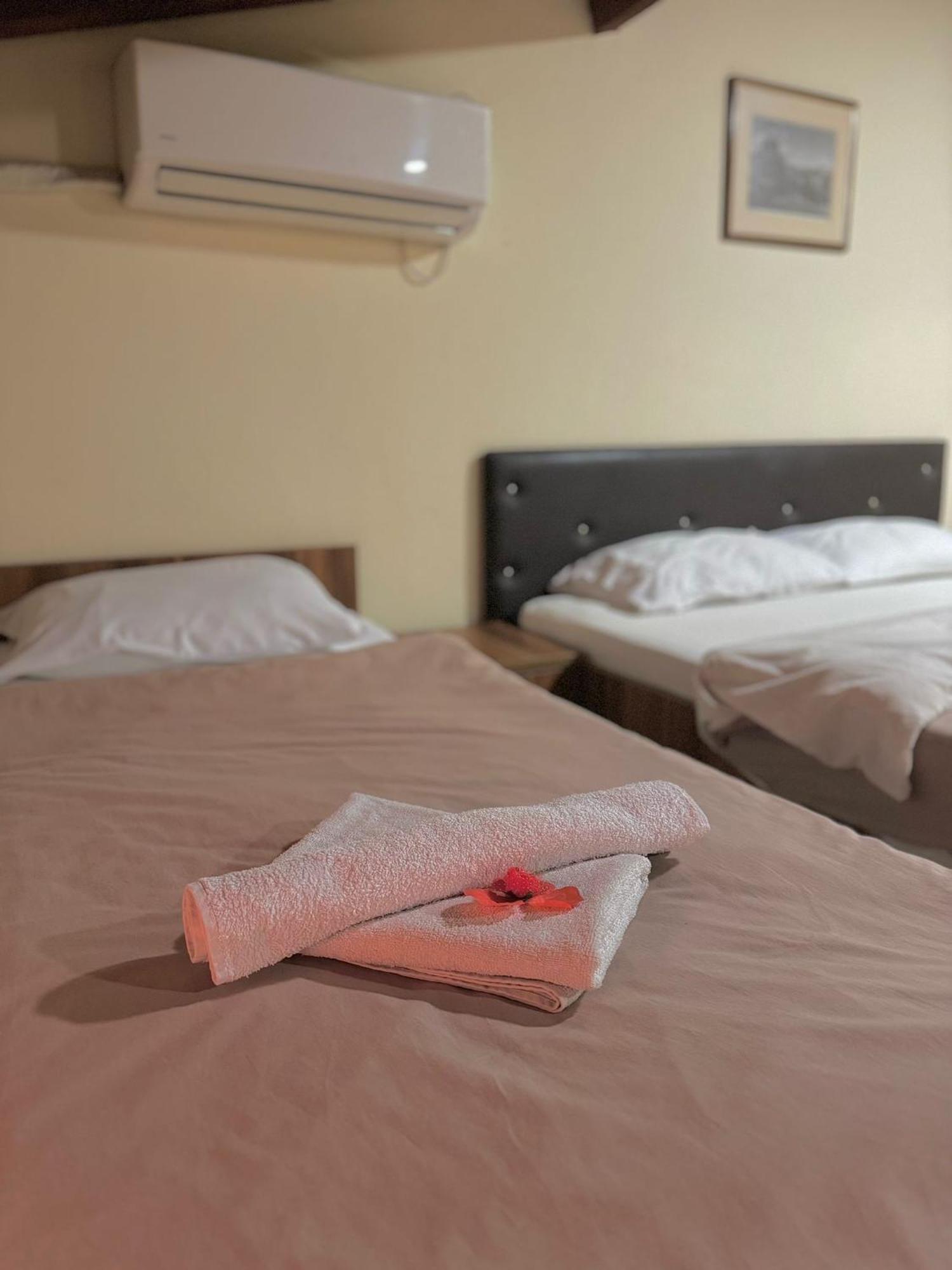 Hotel Atika Skopje Eksteriør billede