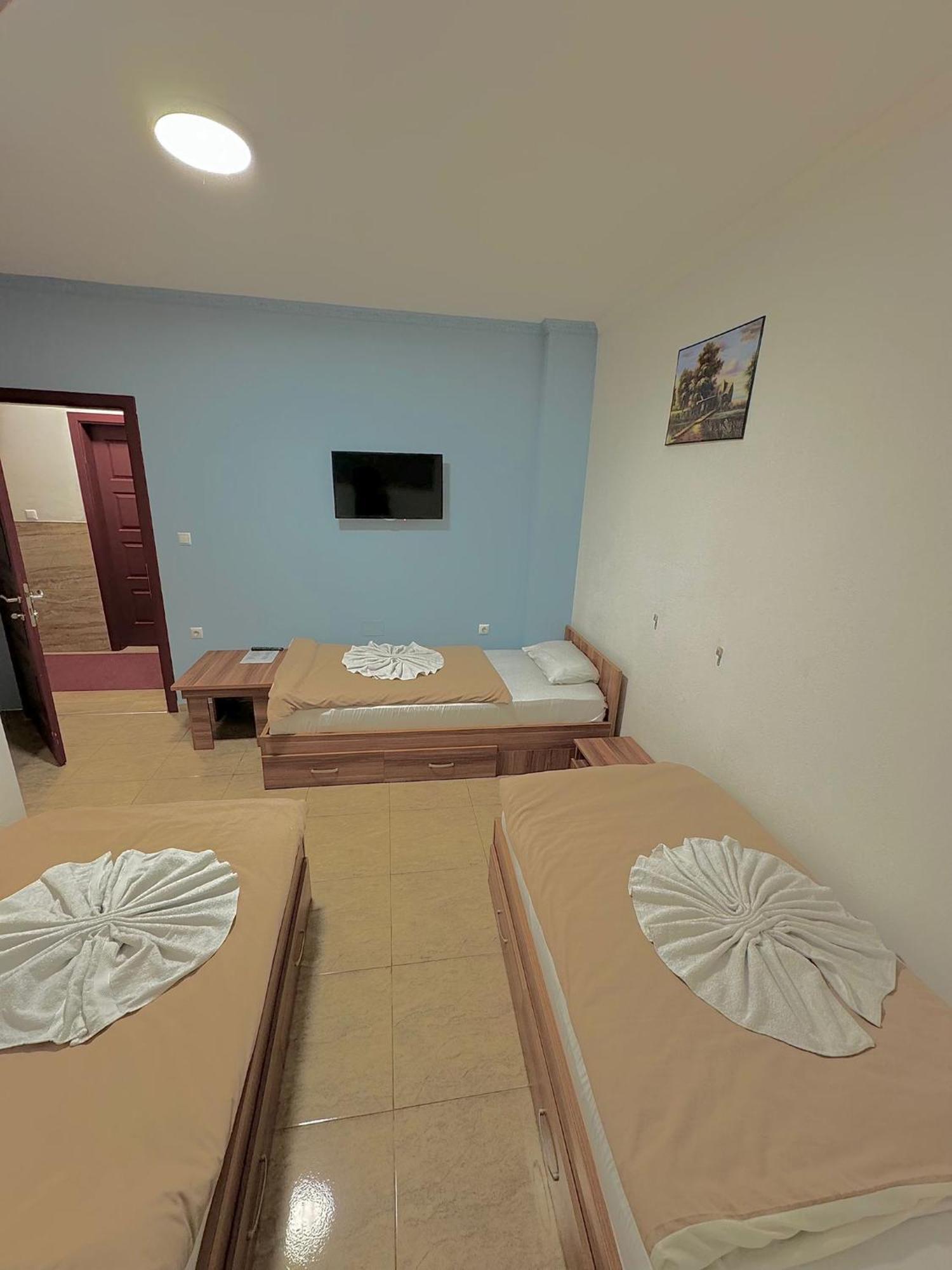 Hotel Atika Skopje Eksteriør billede