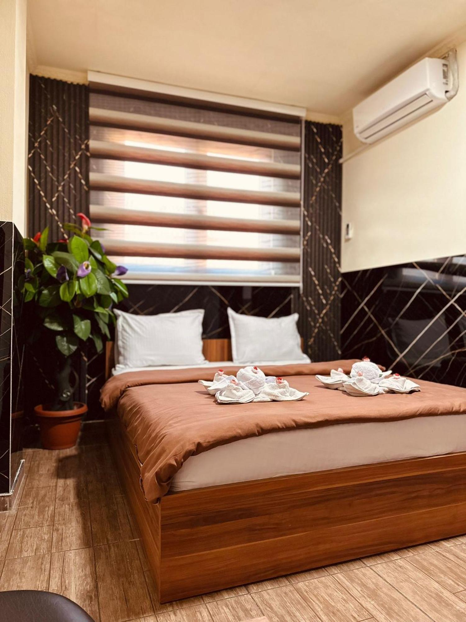 Hotel Atika Skopje Eksteriør billede