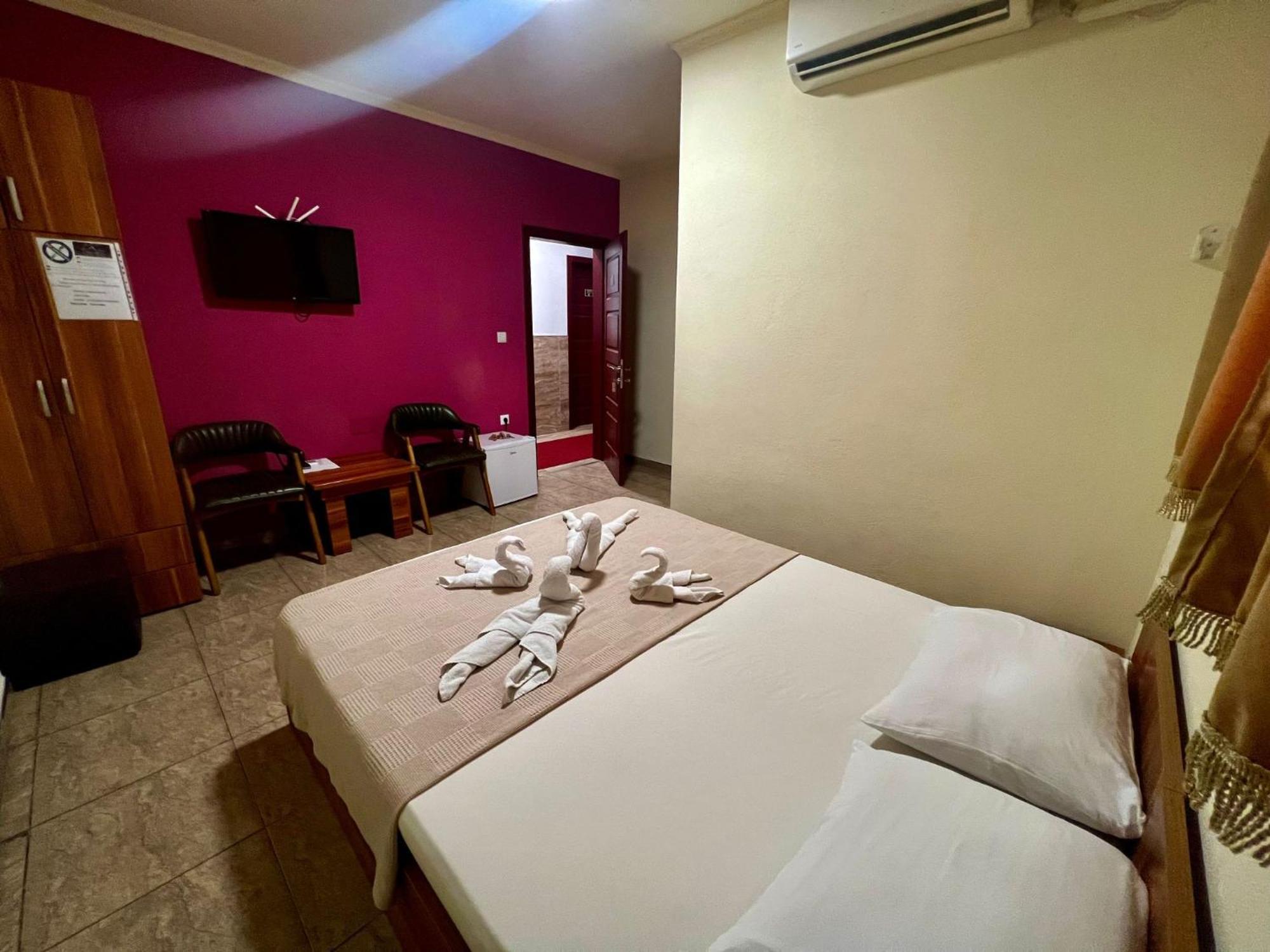 Hotel Atika Skopje Eksteriør billede