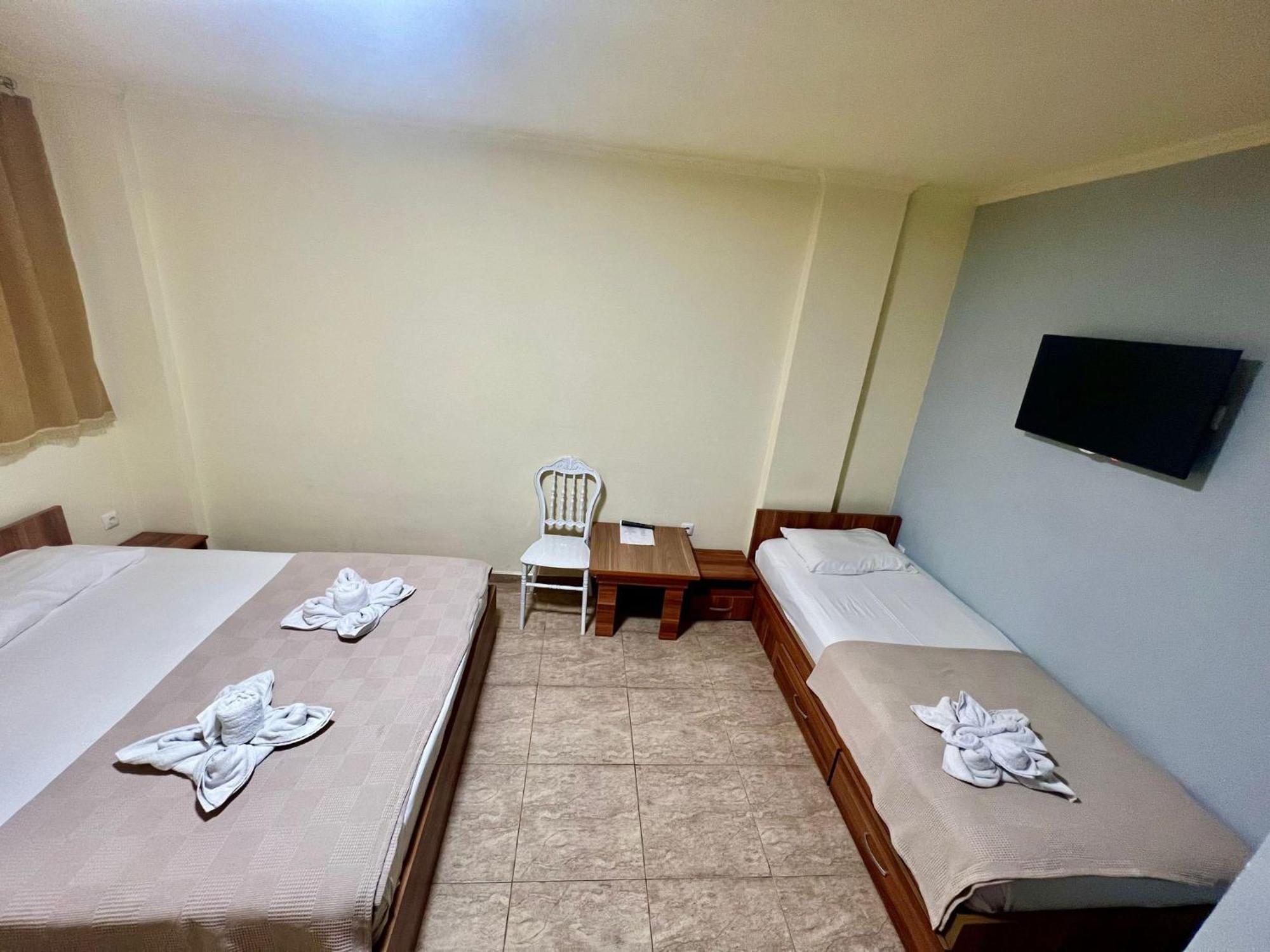 Hotel Atika Skopje Eksteriør billede