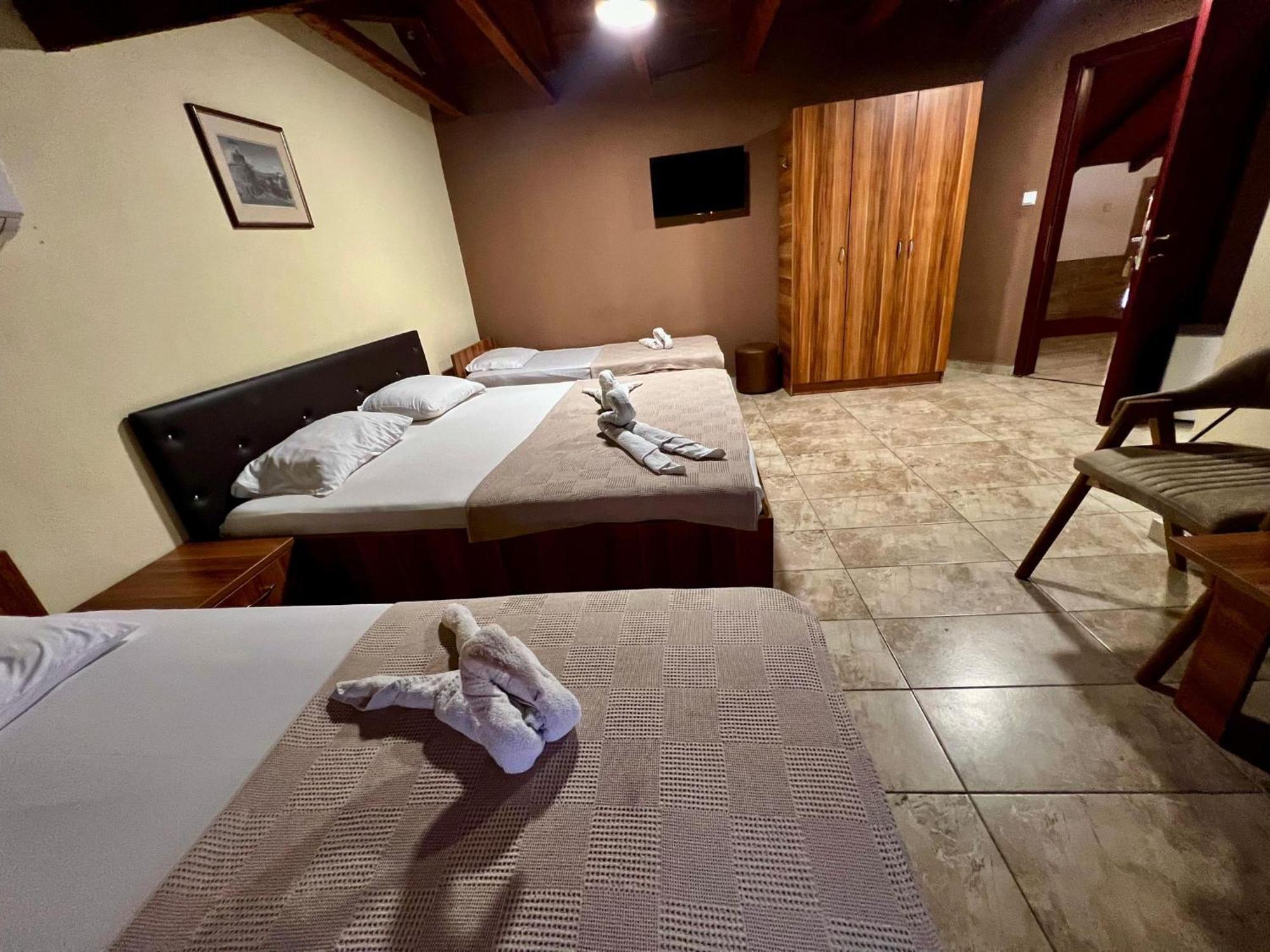 Hotel Atika Skopje Eksteriør billede